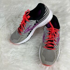 Brooks Launch 6 Sneakers